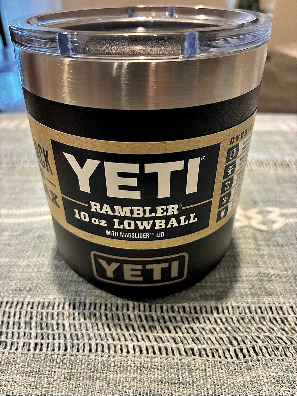 YETI Rambler 10 oz Lowball Black & Silver